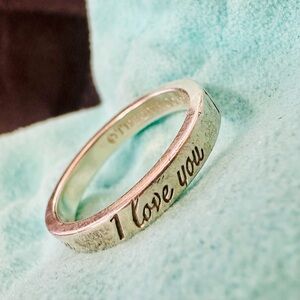 Silver 'I Love You' Ring